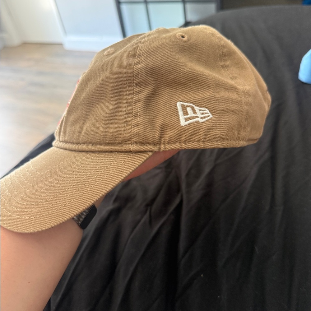 Boston Red Socks New Era Tan Cap- Genuine Merchandise - Picture 4 of 11